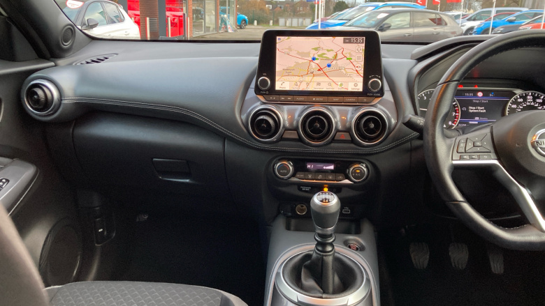 Nissan Juke 1.0 DiG-T 114 N-Connecta 5dr Petrol Hatchback